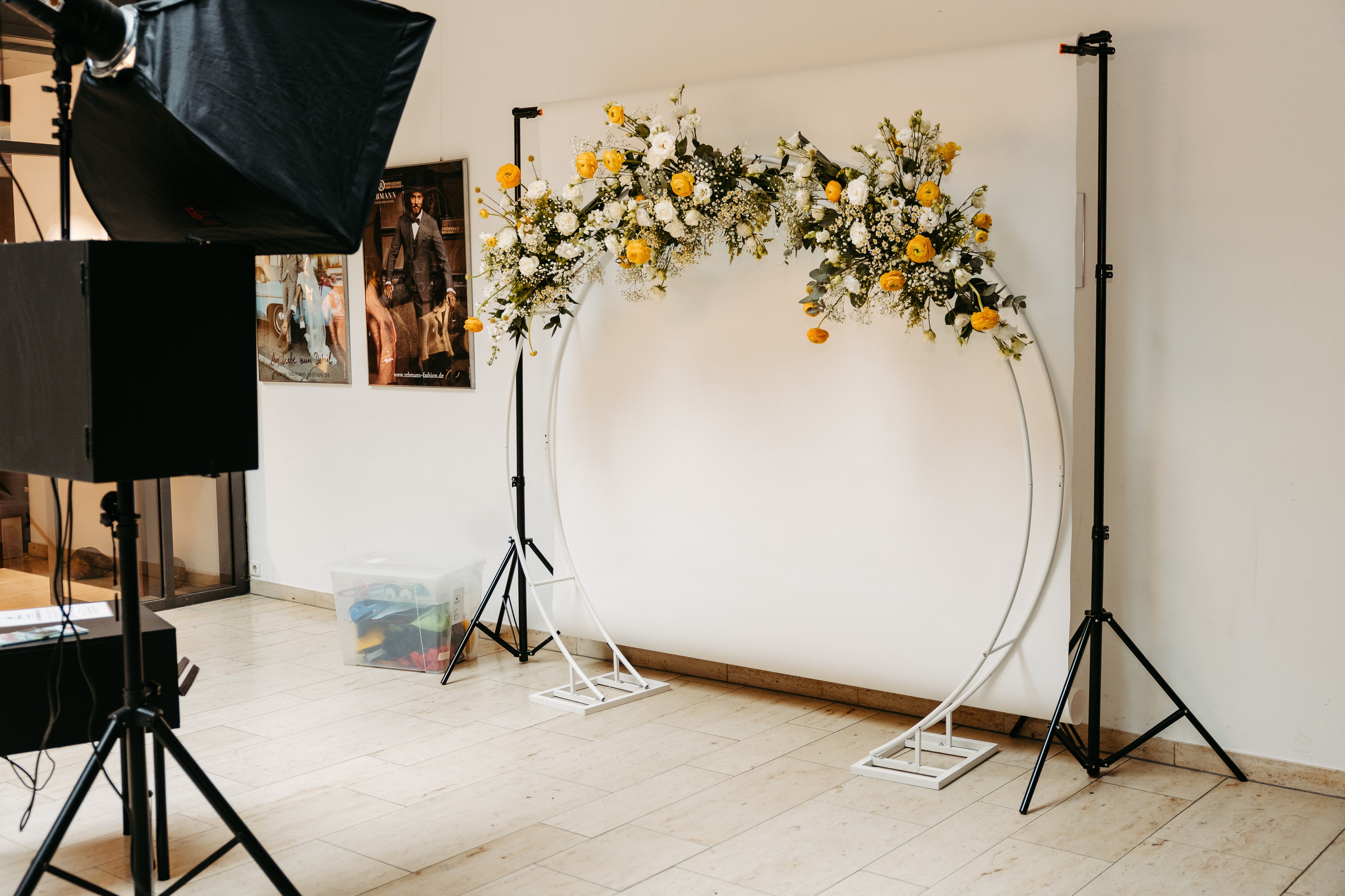 Traubogen aus Metall, Farbe weiß, Durchmesser 230 cm