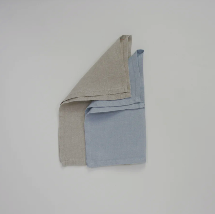 Serviette aus Leinen, erhältlich in 2 Farben: Sand und Dustyblue
