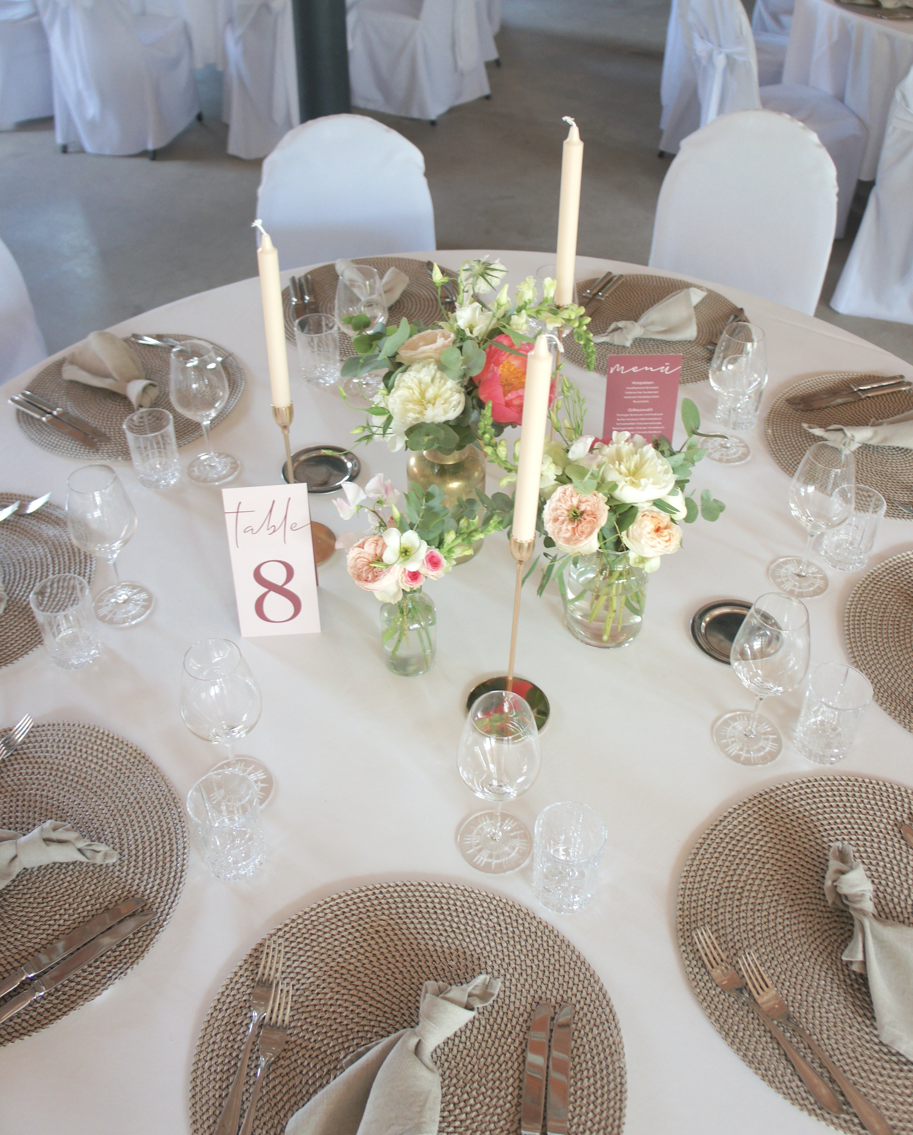 Tischset/Platzset, rund 40 cm, Farbe Nude mit Nahtmuster Schwarz