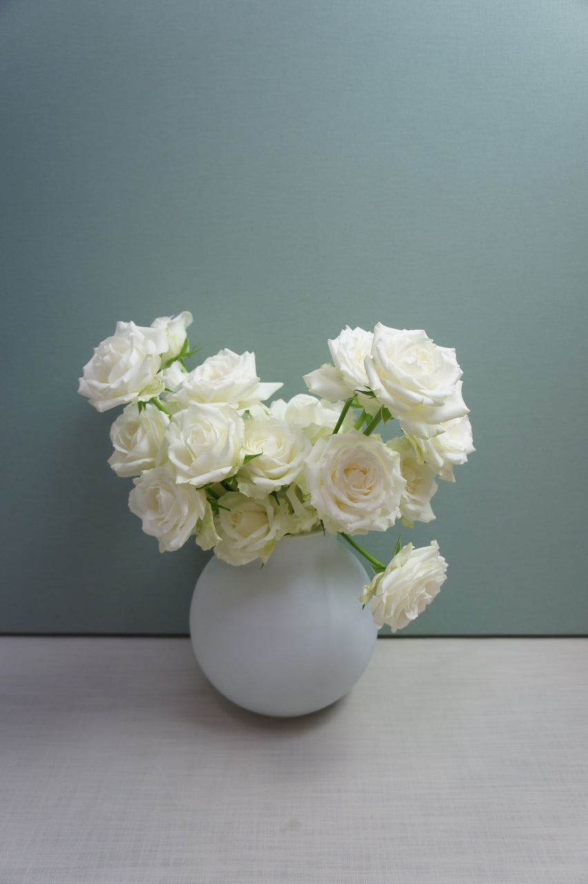 Glasvase, Farbe Weiß