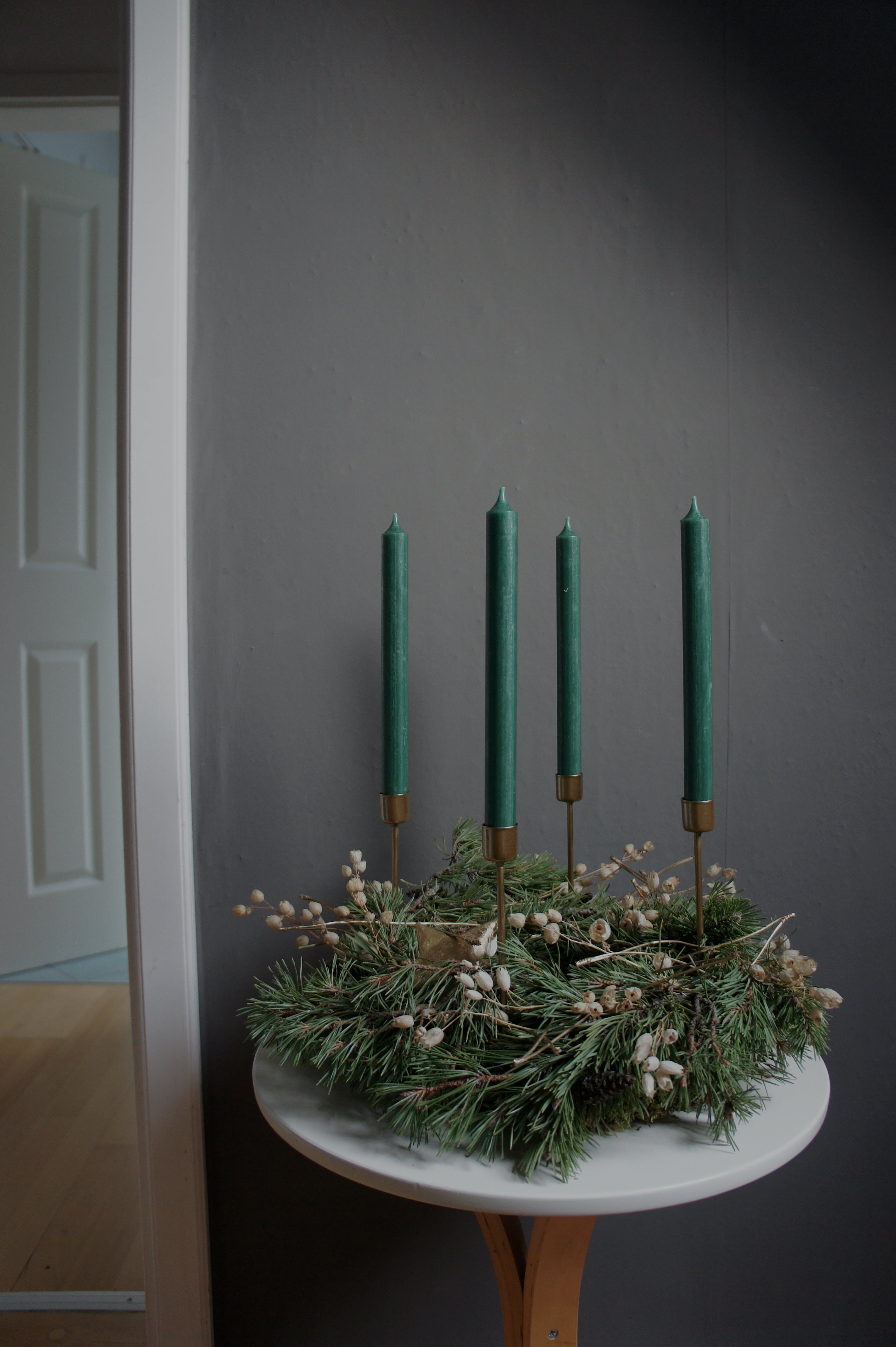 Adventworkshop am 30.11 + 01.12.2023 von 18-21.00 uhr, Adventskranz Bergkiefer
