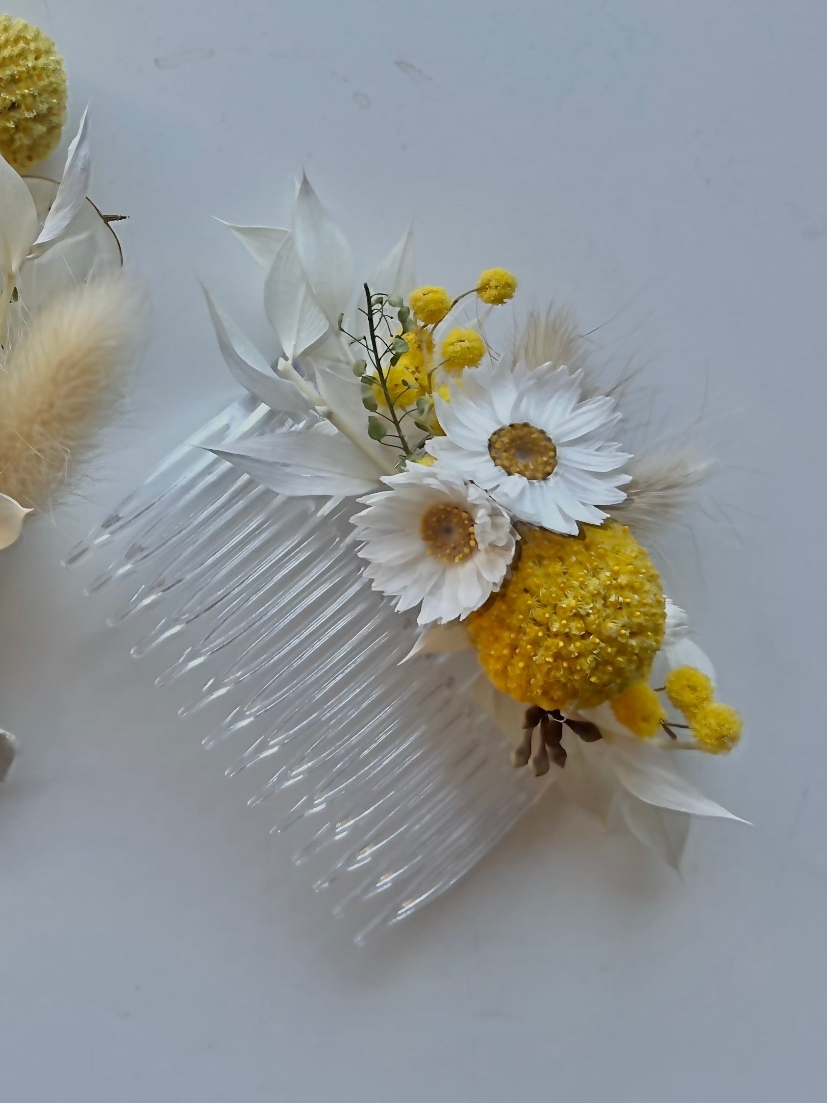HELLO SUNSHINE, Haarkamm, Reversschmuck, Trockenblumen, Dried flowers