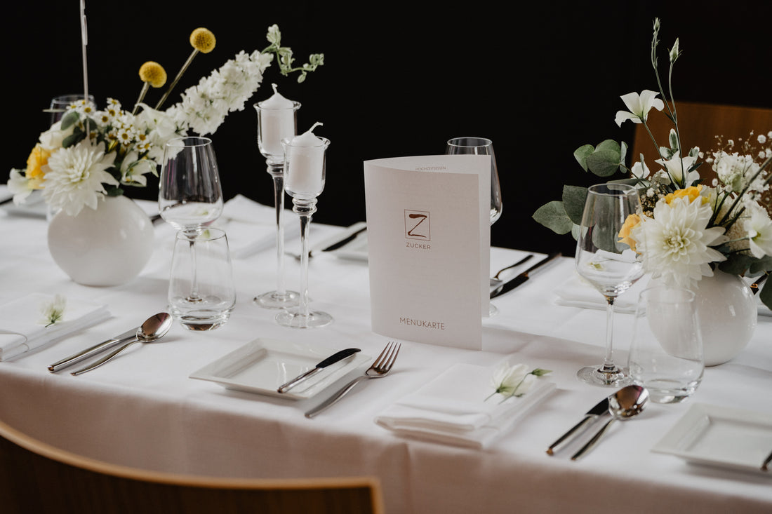 Frischblumenkonzept "LOVELY DAY" inkl. Mietvasen für Selbstabholer_innen