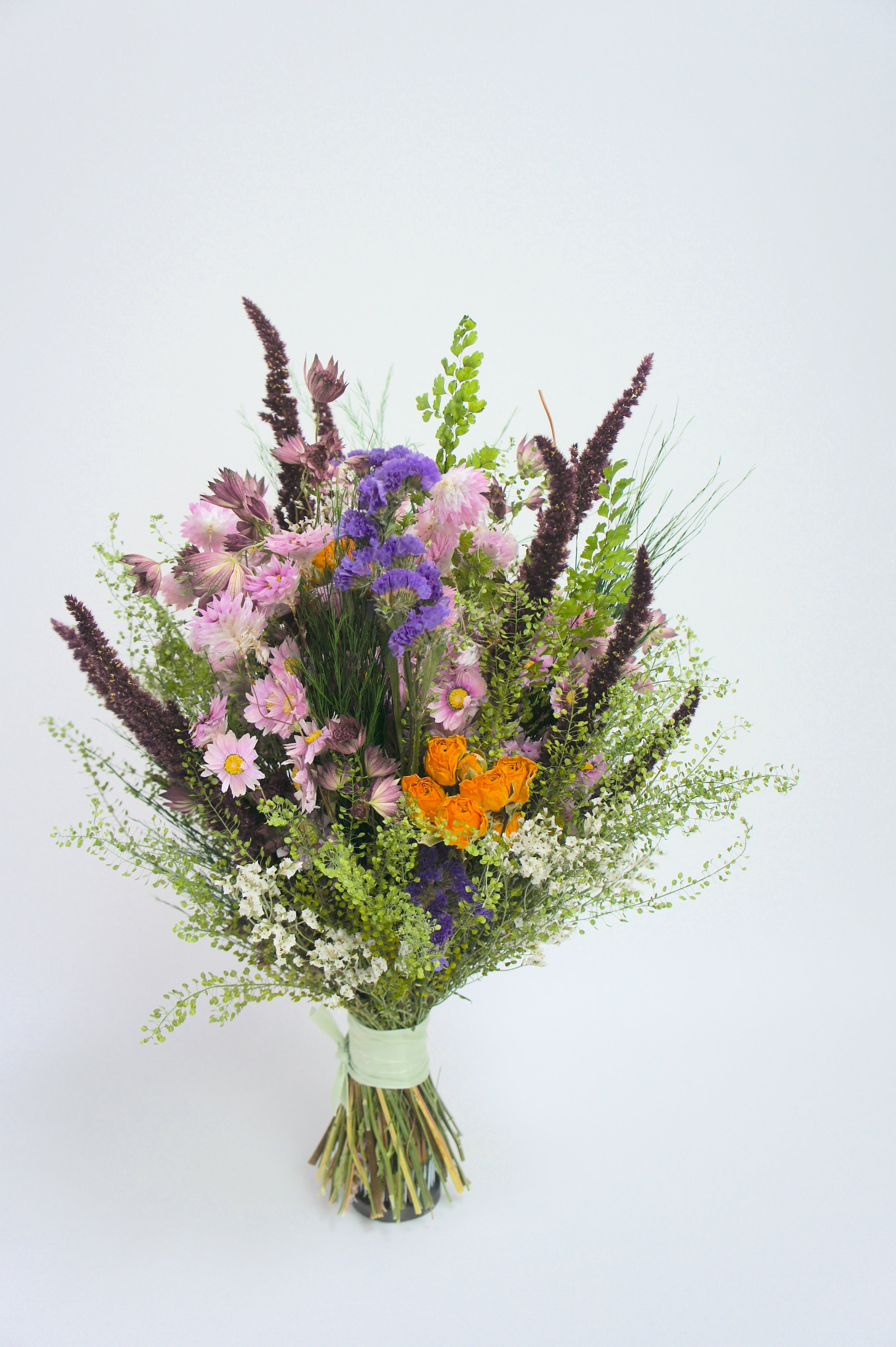 MARIE & DER SOMMER- unsere neue Trockenblumenserie mit Brautstrauß, Haarkranz und Reversschmuck