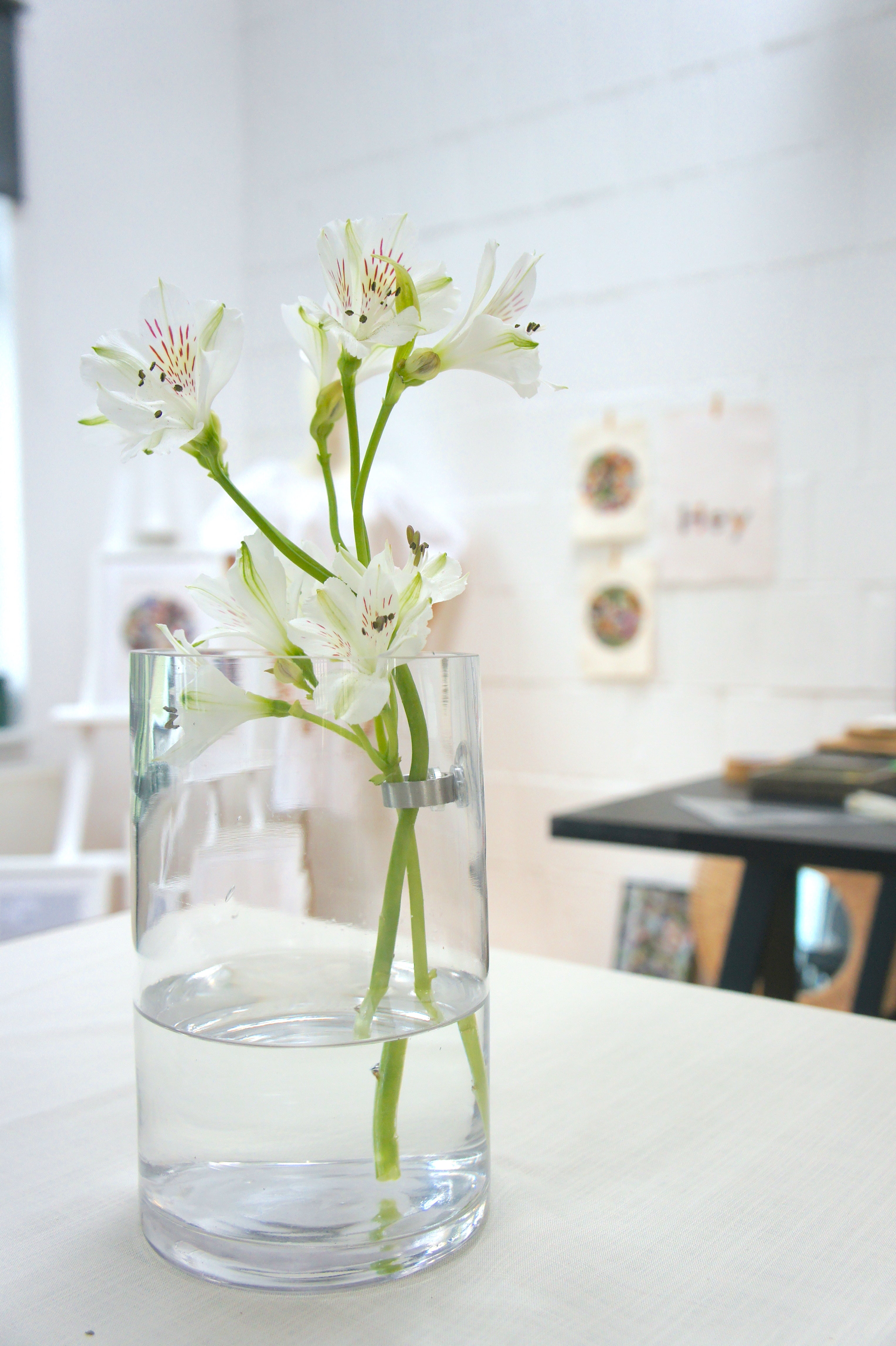 FLOWER RING, Blumenringhalter für Einzelstiele