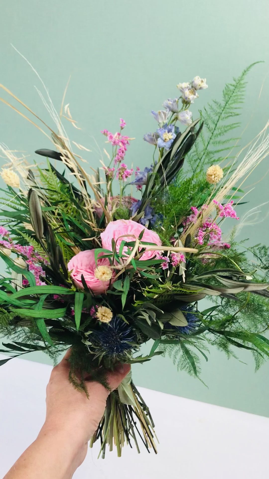 Serie COLOURS OF NATURE, Brautstrauss, Reversschmuck, konservierte Rosen, Infinity roses