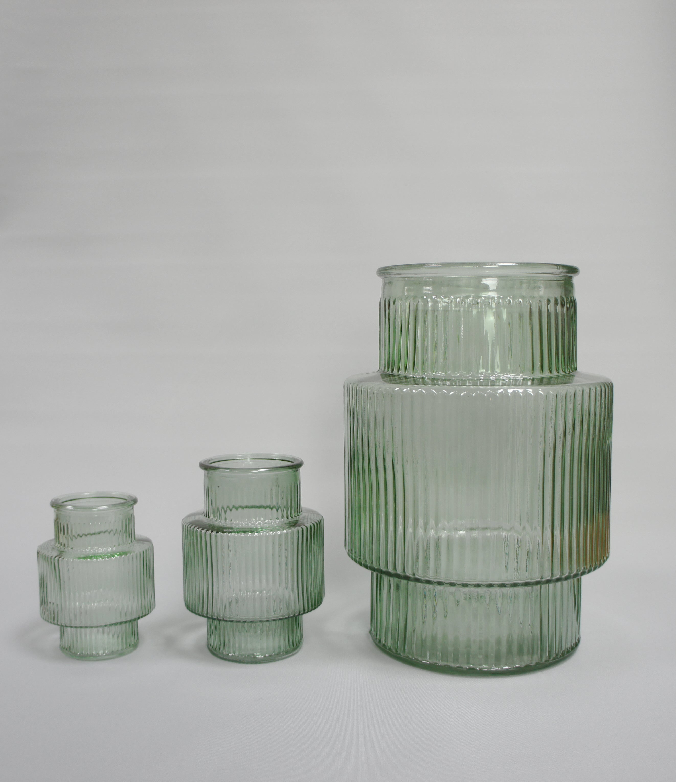 Glasvase, geriffelt, Farbe Grün und Graublau, erhältlich in 3 Größen