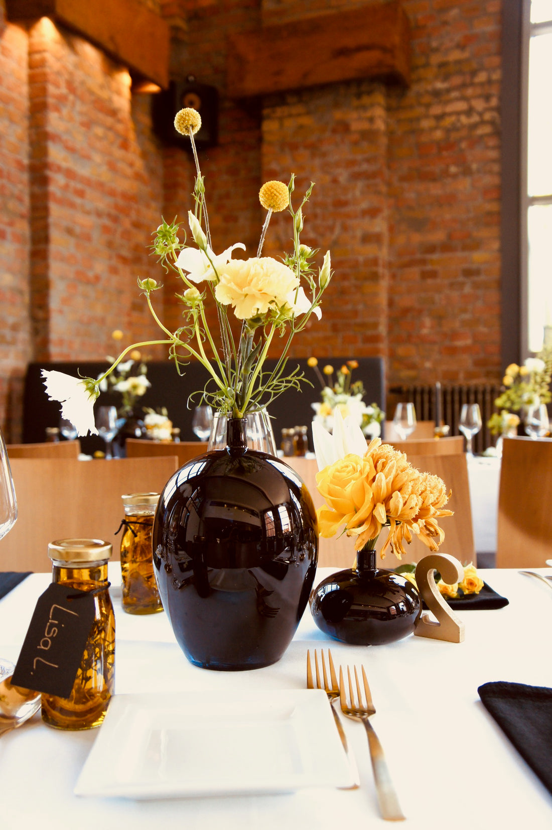 Glasvase, Farbe Schwarz, in 2 Ausführungen