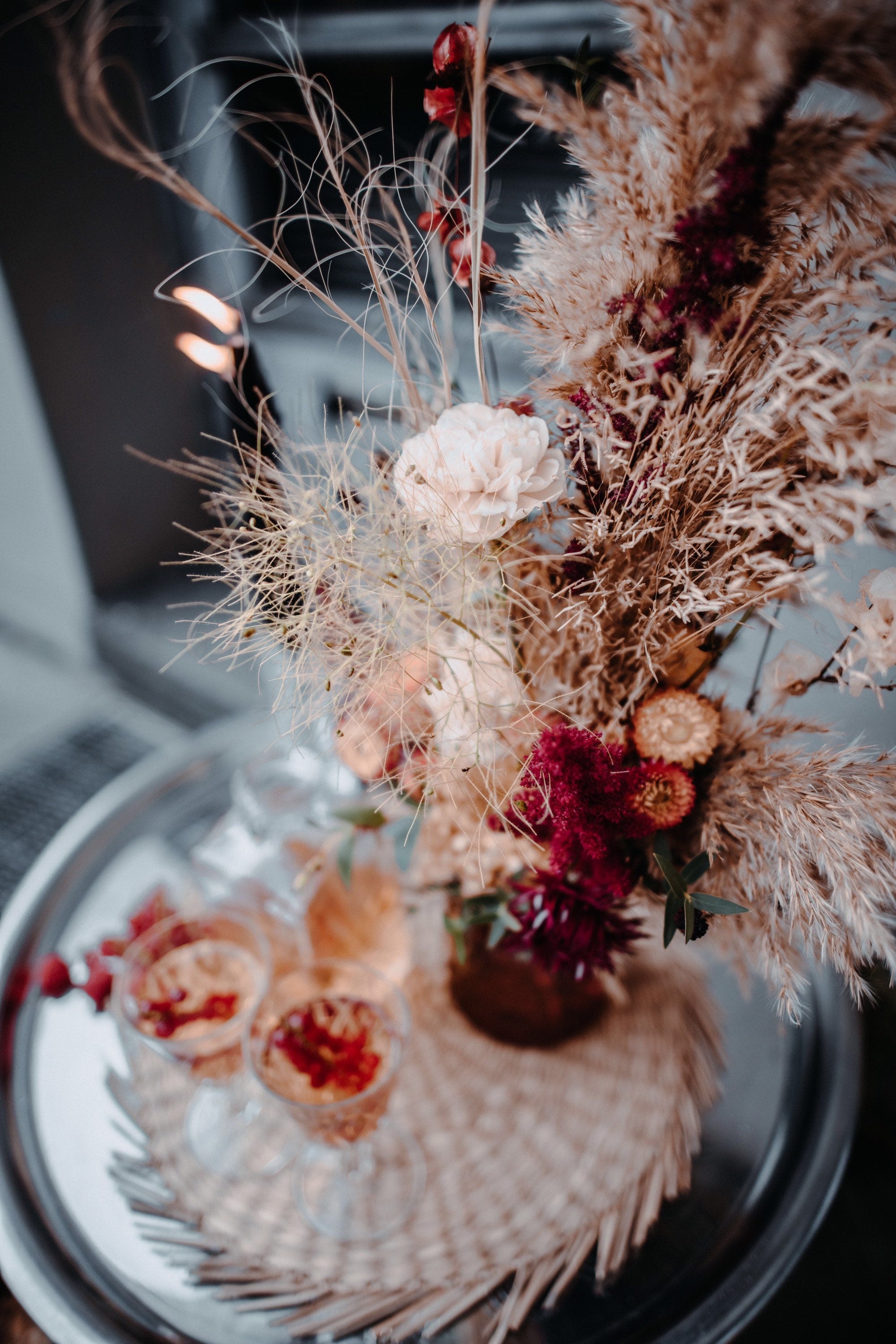 Serie LOVE in THE CITY, Brautstrauß, Reversschmuck, Vasenstrauß, Trockenblumen, stabilisierte Blumen/ Dried flowers, Preserving flowers