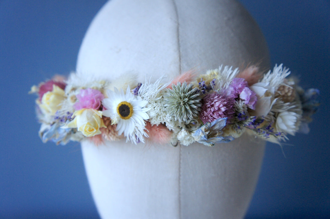 Serie LOLLY POP, Haarkranz, Haarreif, Haarkamm, Reversschmuck, Trockenblumen, Dried flower products