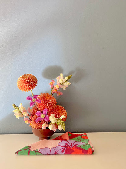 Keramikschale für florale Gestecke, Farbe Bordeaux/Schoko