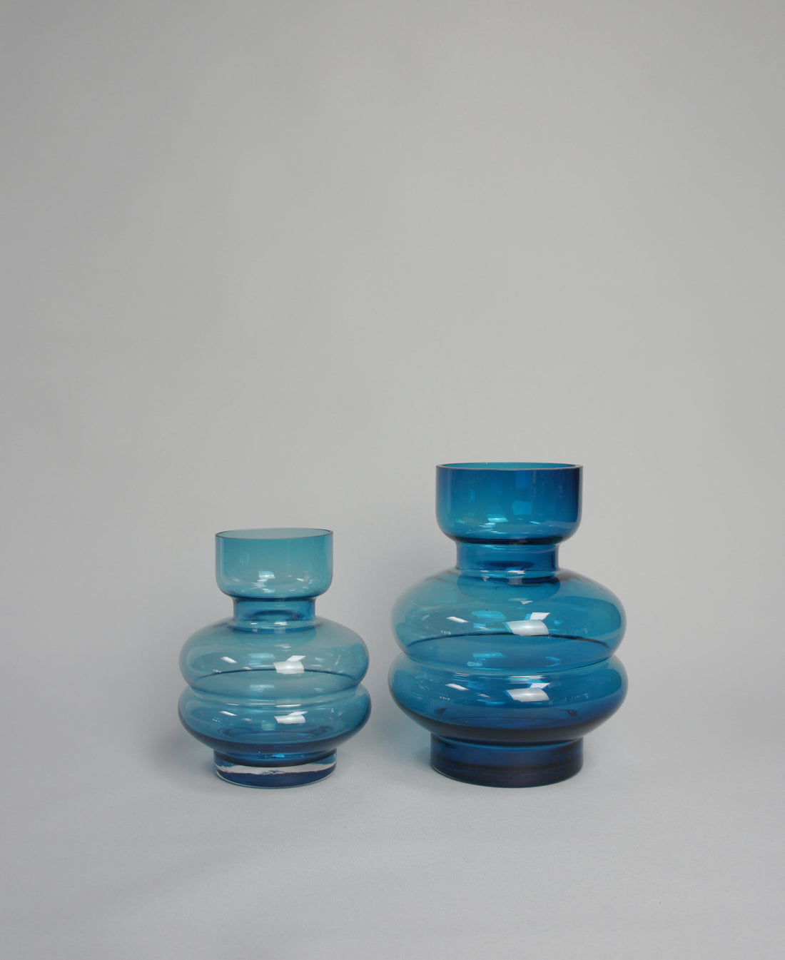 Glasvase, Farbe Blau, erhältlich in 2 Größen