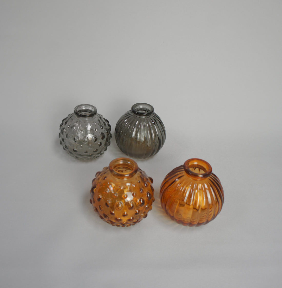 Glasvase, kugelig in 2 Farben: Orange und Grau, als Set, 2-tlg. erhältlich