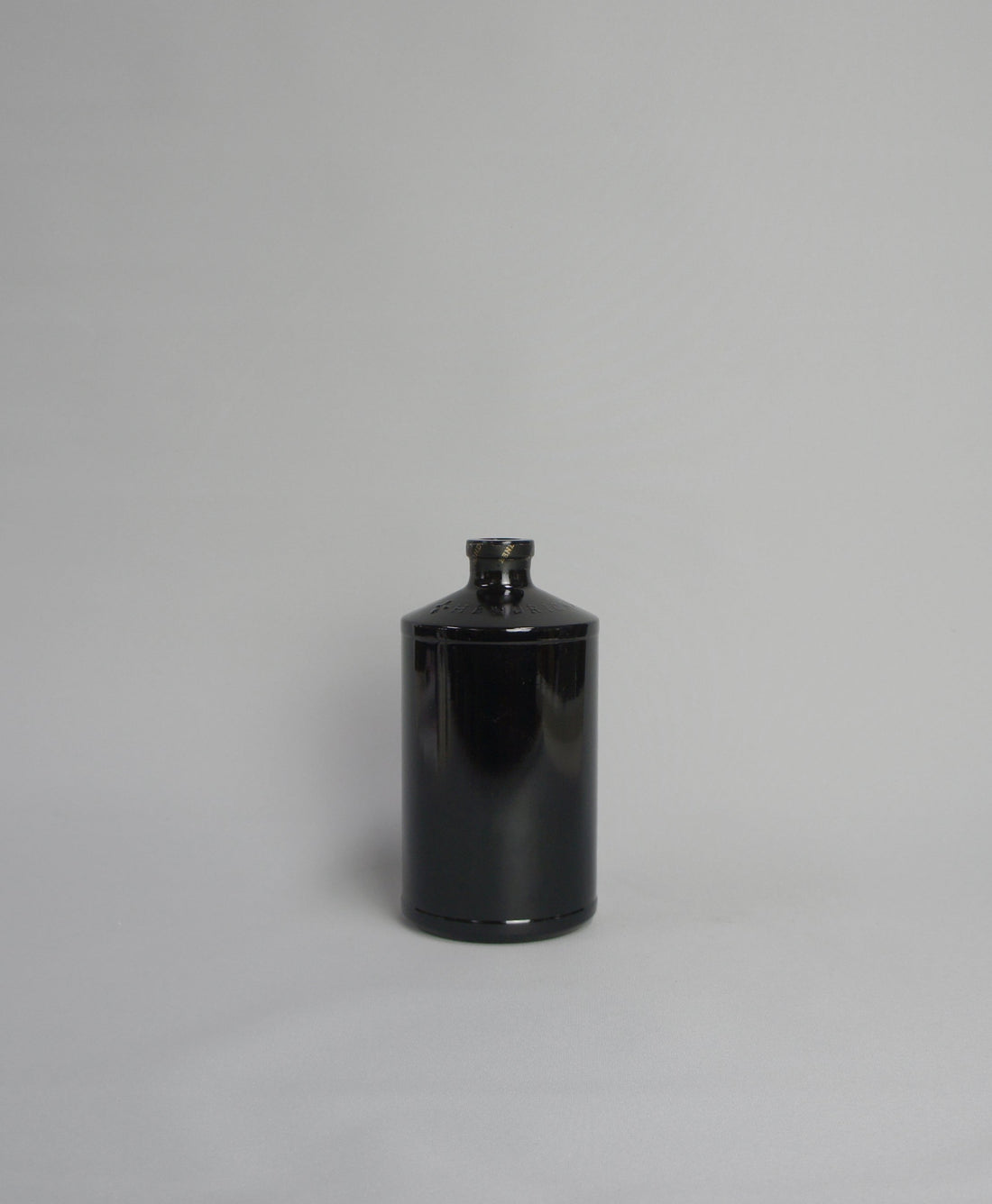 Glasflasche/Vase in Ginflaschenform, Farbe Schwarz