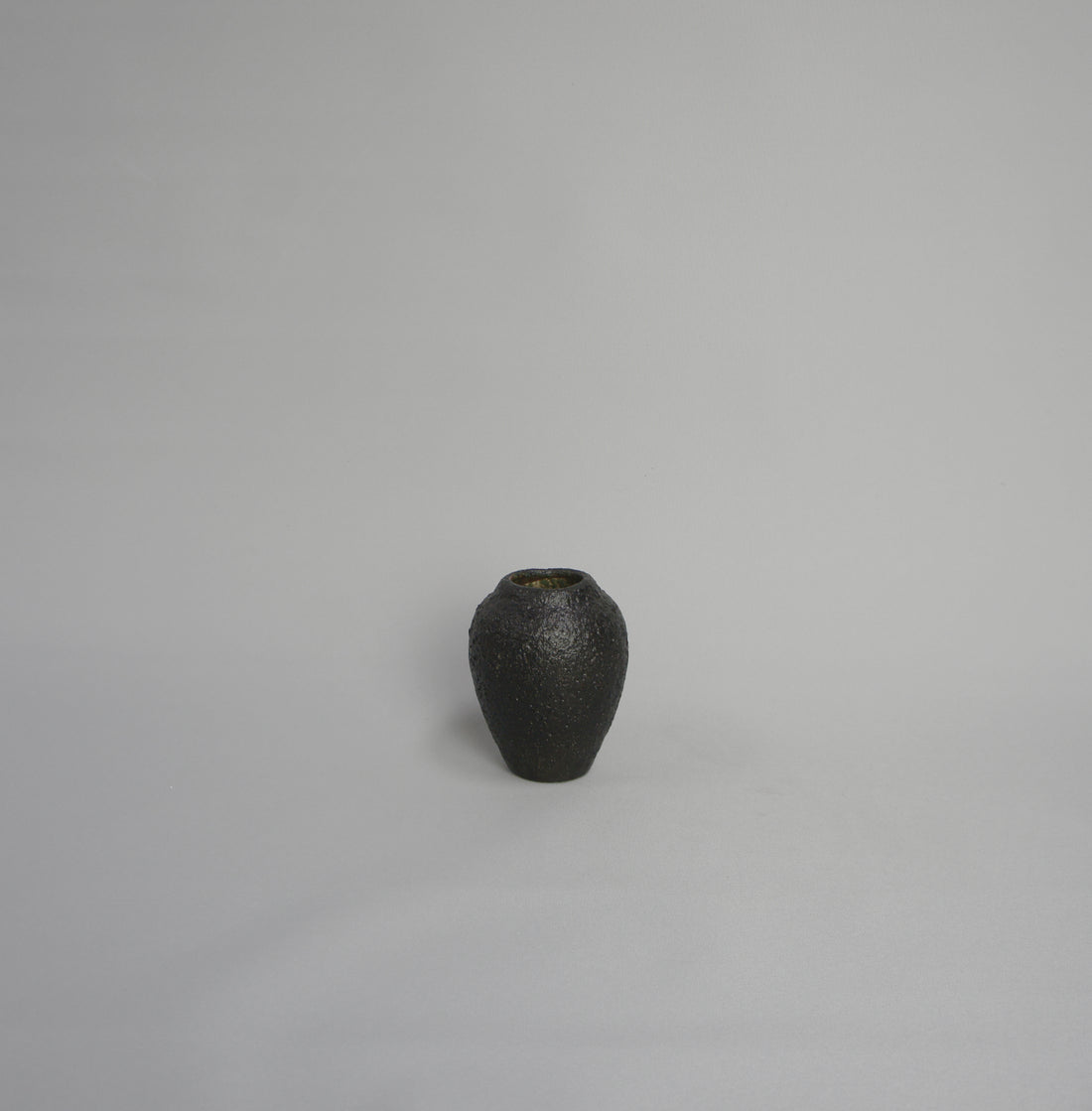 Keramikvase &quot;Avocado&quot;, Farbe Schwarz