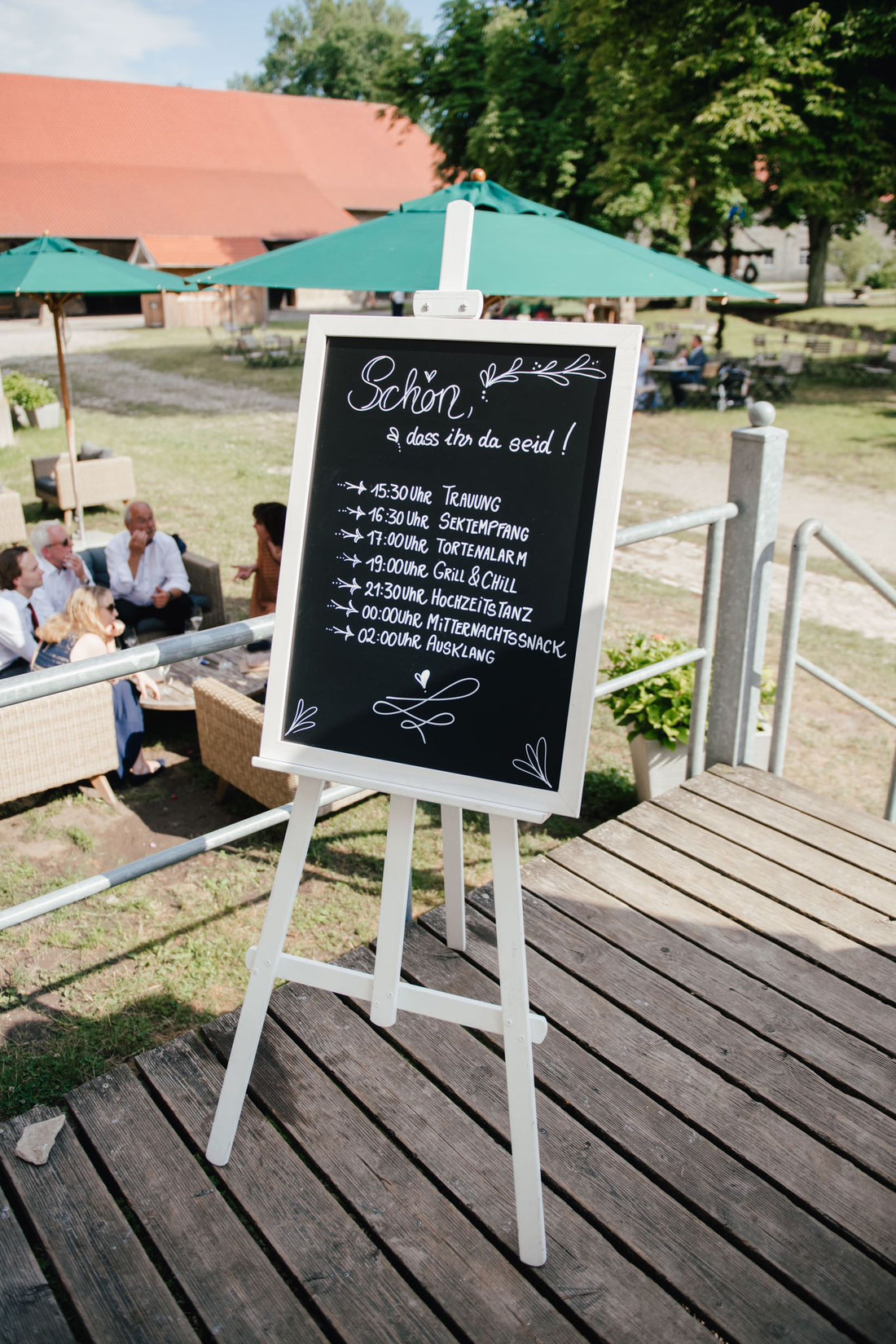 Kreidetafel mit Holzrahmung in Farbe Schwarz oder Weiß, exkl. Staffelei