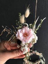 Serie TINY ROSE, Reversschmuck, Boutonniere, Flower pin, Blumenanstecker / Trockenblumen, Dried flowers